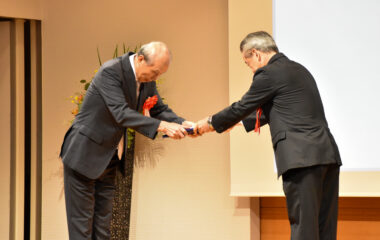 陳教授が宮日賞科学賞を受賞